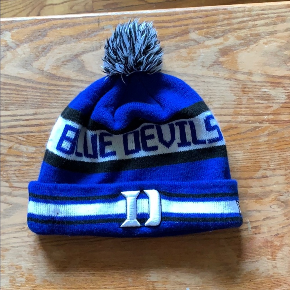 Pom hat